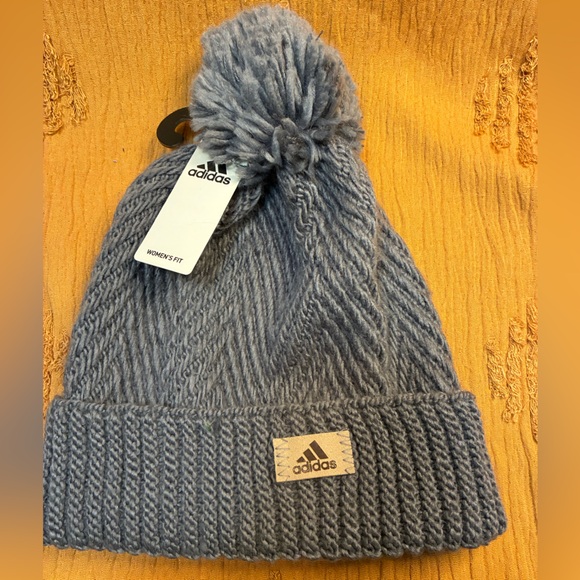 Adidas Knit Beanie - Picture 1 of 1
